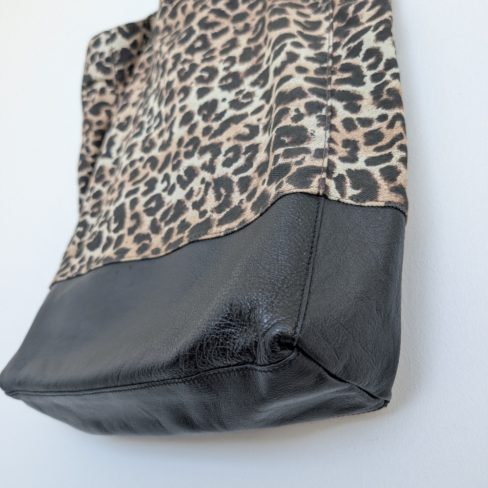 Rebecca Minkoff Leopard Animal Print Tote Bag with Pebbled Leather Accents - Picture 3 of 16